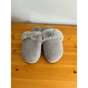 Koolaburra Fuzzy Slippers Cozy Faux Fur Slip On Slides Gray Size 9